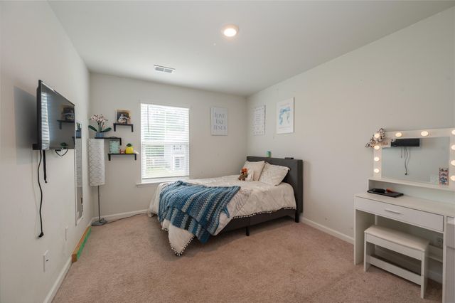 644 Silver Spruce Street, Summerville, SC 29486