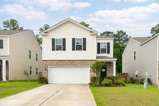 644 Silver Spruce Street, Summerville, SC 29486