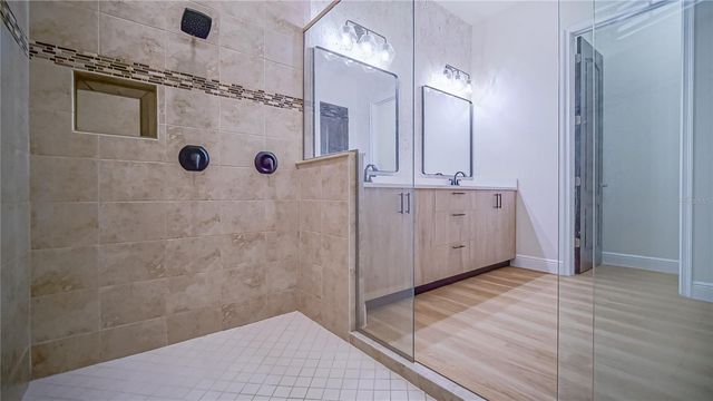 13213 WOODFORD STREET, Orlando, FL 32832