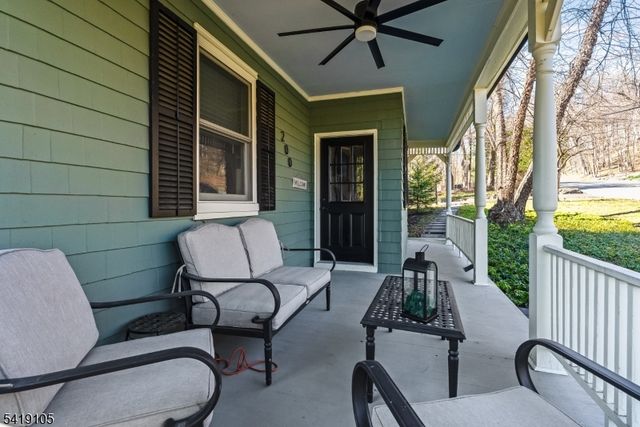 200 Mountain Way, Morris Plains Boro, NJ 07950