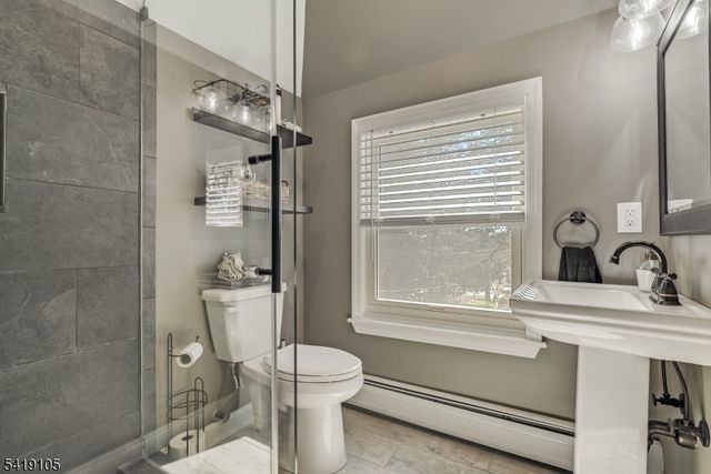 200 Mountain Way, Morris Plains Boro, NJ 07950