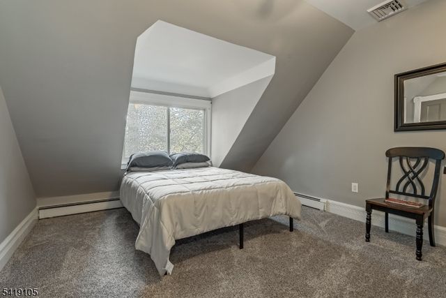 200 Mountain Way, Morris Plains Boro, NJ 07950