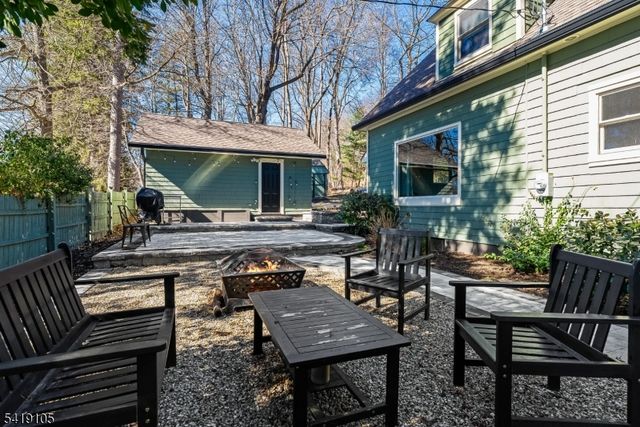 200 Mountain Way, Morris Plains Boro, NJ 07950