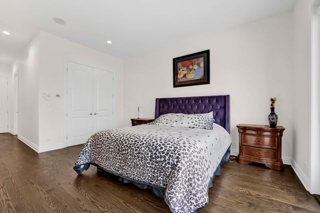 2144 W Erie Street, Chicago, IL 60612