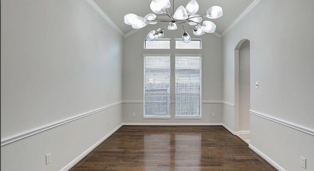 13301 Ravenlake Drive, Pearland, TX 77584