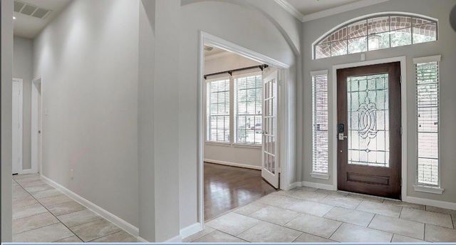 13301 Ravenlake Drive, Pearland, TX 77584