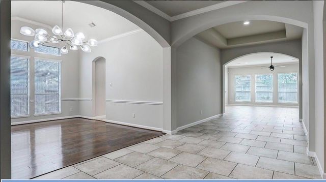 13301 Ravenlake Drive, Pearland, TX 77584