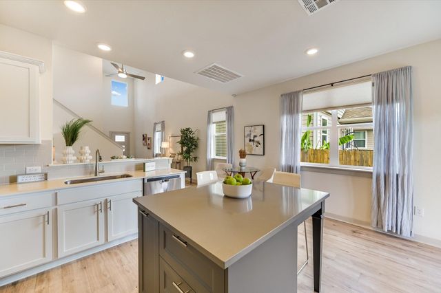 7510 Daves Landing DR, Austin, TX 78724