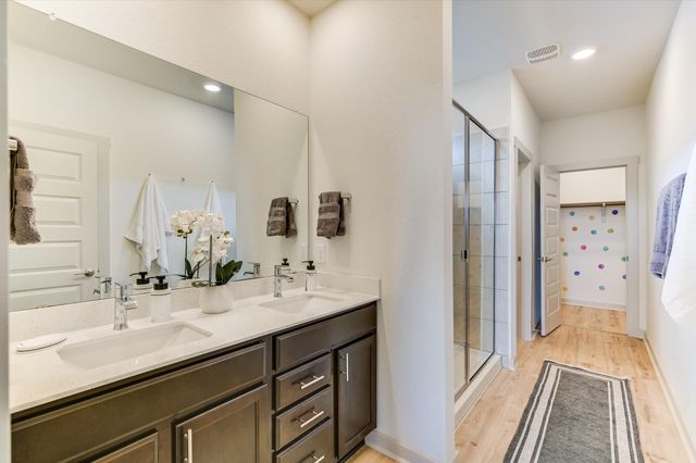 7510 Daves Landing DR, Austin, TX 78724