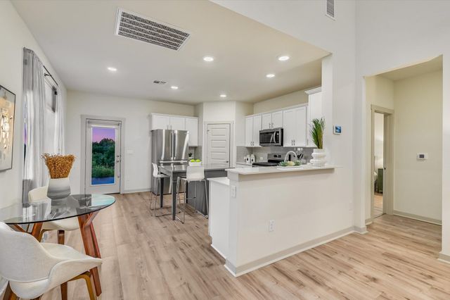 7510 Daves Landing DR, Austin, TX 78724