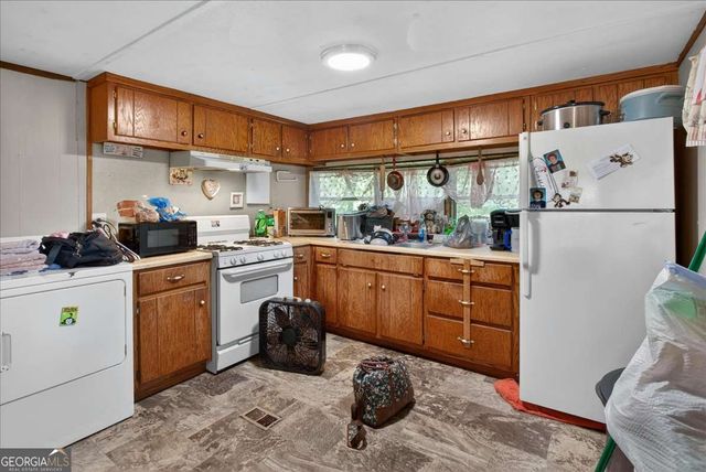 2024 Ball Ground Highway, Canton, GA 30114