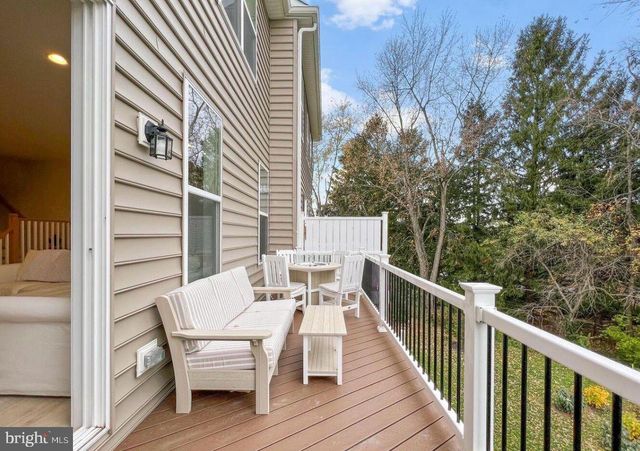 27 LILA LN, Downingtown, PA 19335