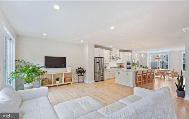 27 LILA LN, Downingtown, PA 19335