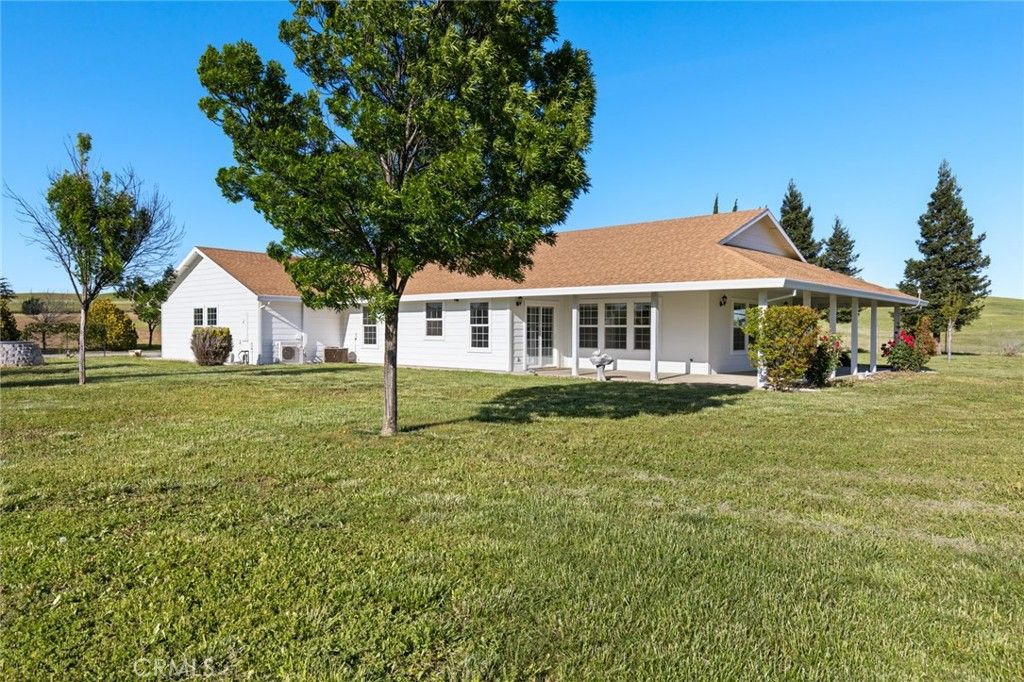 Image 1 of property listing at 5650 Janine Way, Corning, CA 96021