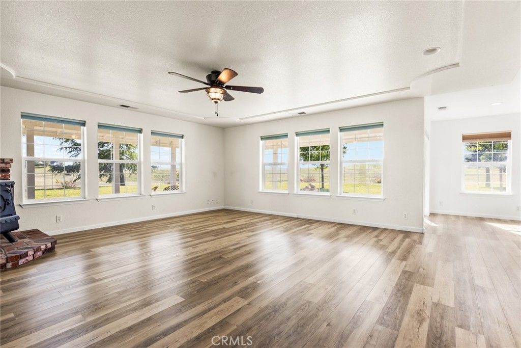 Image 20 of property listing at 5650 Janine Way, Corning, CA 96021