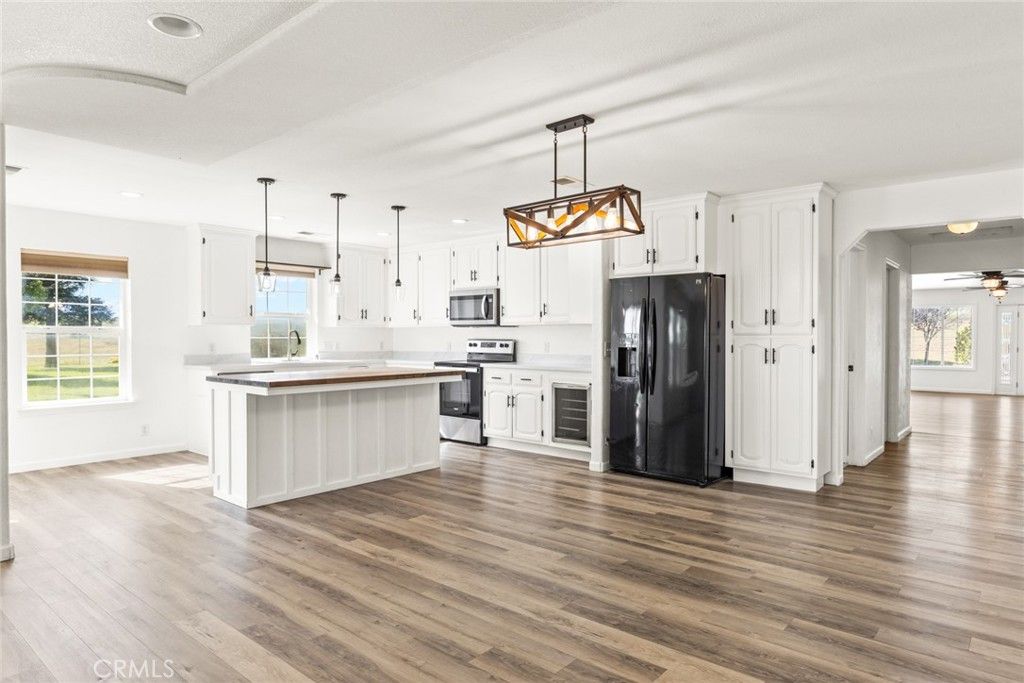 Image 22 of property listing at 5650 Janine Way, Corning, CA 96021