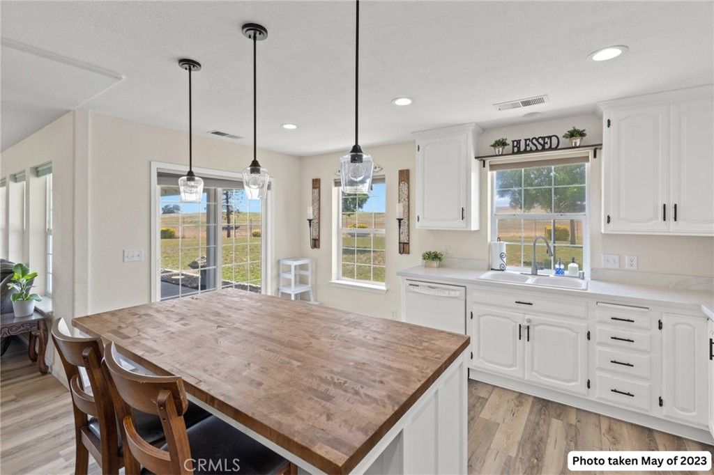 Image 23 of property listing at 5650 Janine Way, Corning, CA 96021