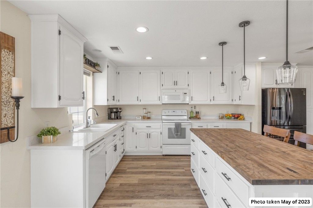 Image 25 of property listing at 5650 Janine Way, Corning, CA 96021