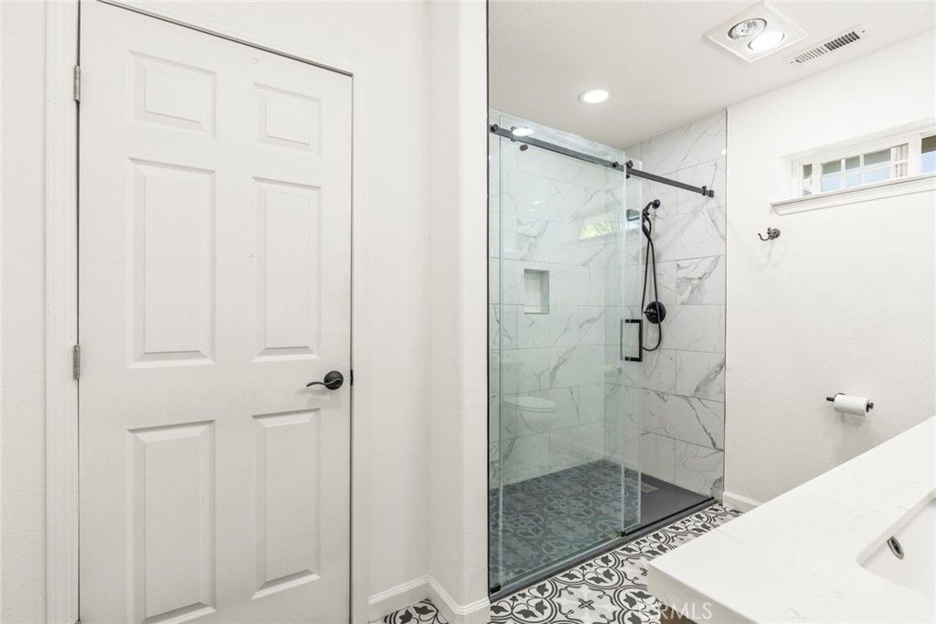 Image 33 of property listing at 5650 Janine Way, Corning, CA 96021