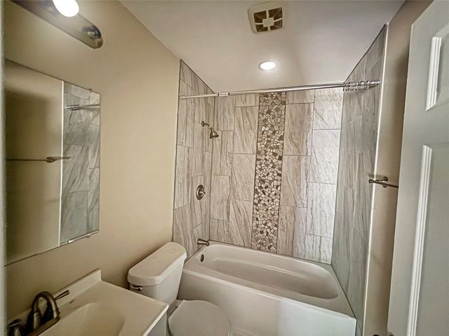 146 Tarpon Drive, Mabank, TX 75156