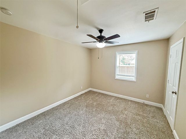146 Tarpon Drive, Mabank, TX 75156