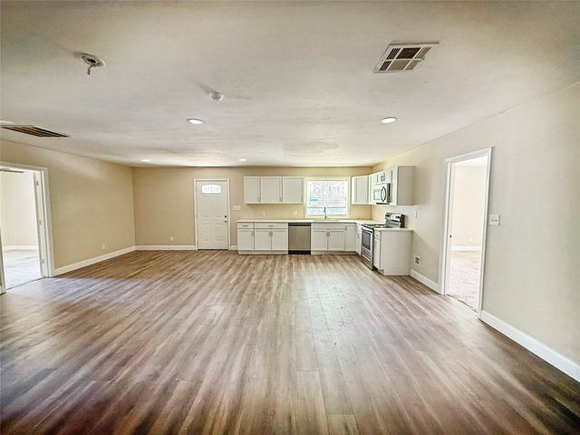 146 Tarpon Drive, Mabank, TX 75156