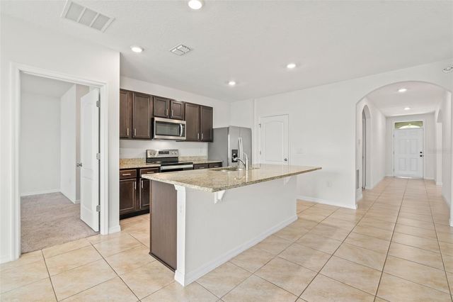5274 MAYOR DRIVE, St Cloud, FL 34771
