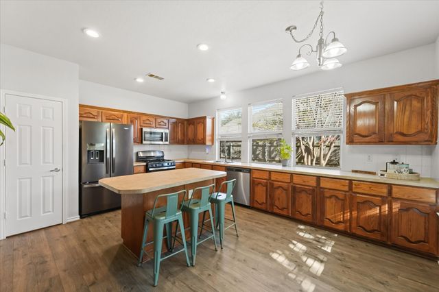 7606 Kallan Drive, Rowlett, TX 75089