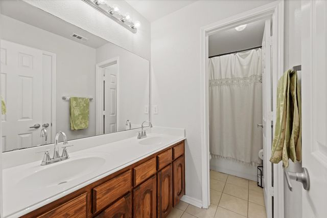 7606 Kallan Drive, Rowlett, TX 75089