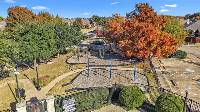 7606 Kallan Drive, Rowlett, TX 75089