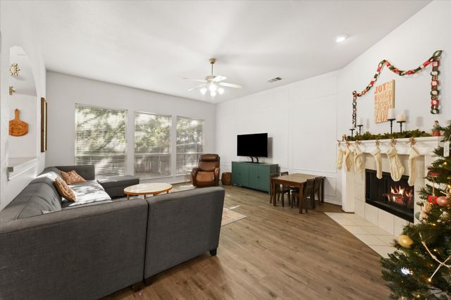 7606 Kallan Drive, Rowlett, TX 75089