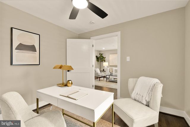 4000 ROBERTS RD, Fairfax, VA 22032