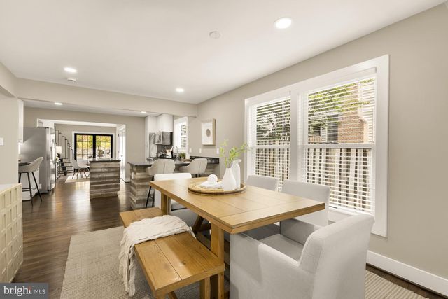 4000 ROBERTS RD, Fairfax, VA 22032