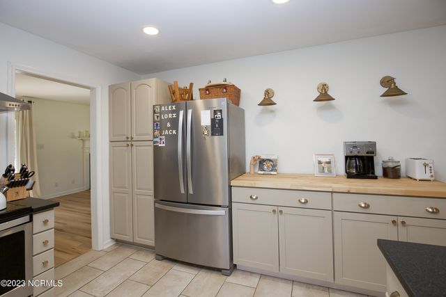 1000 Robinwood Road, Aberdeen, NC 28315