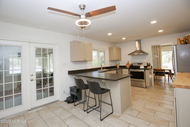 1000 Robinwood Road, Aberdeen, NC 28315