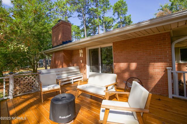 1000 Robinwood Road, Aberdeen, NC 28315