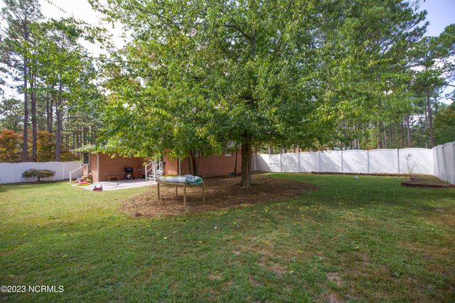1000 Robinwood Road, Aberdeen, NC 28315