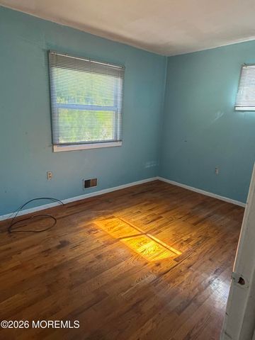 40 Forest Drive, Jackson, NJ 08527