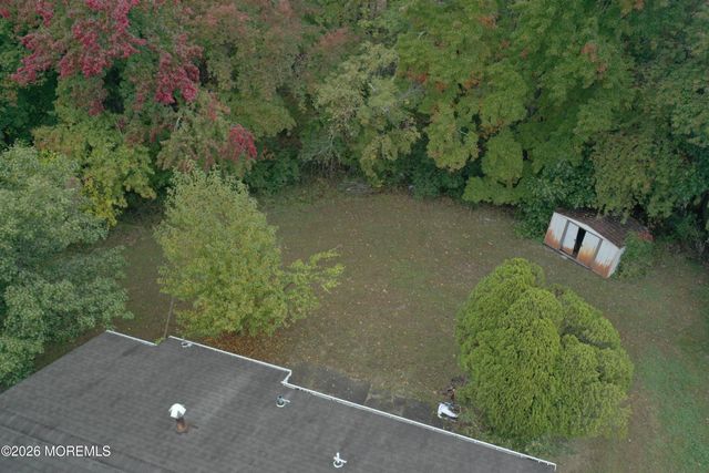 40 Forest Drive, Jackson, NJ 08527