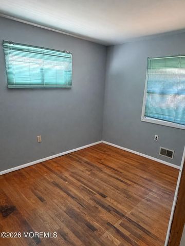 40 Forest Drive, Jackson, NJ 08527