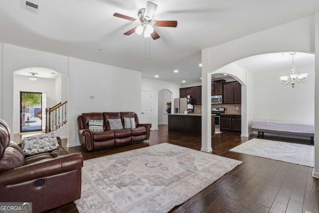 3367 Castleberry Village Circle, Cumming, GA 30040