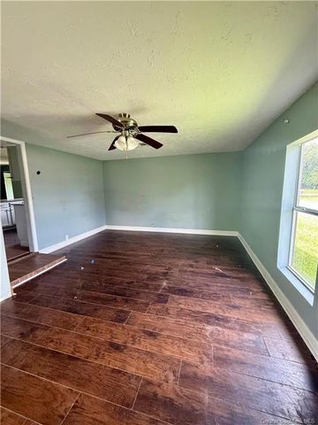 7601 Highway 14 Highway E, Iowa, LA 70647