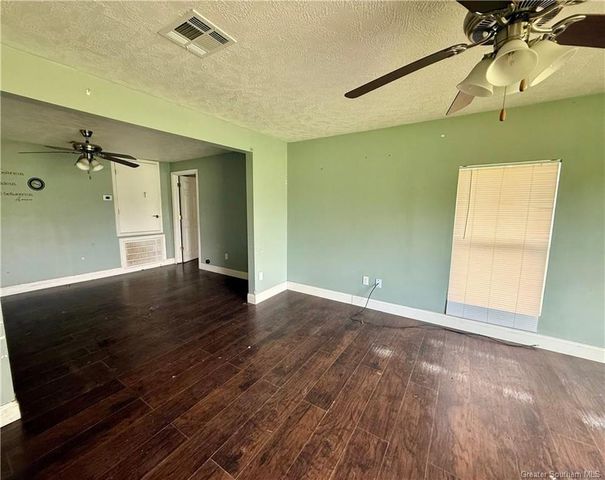 7601 Highway 14 Highway E, Iowa, LA 70647