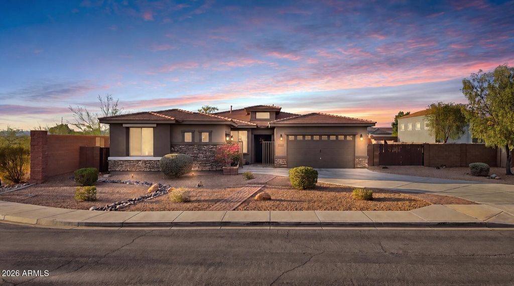 10650 W ELECTRA Lane, Peoria, AZ 85383 — exterior