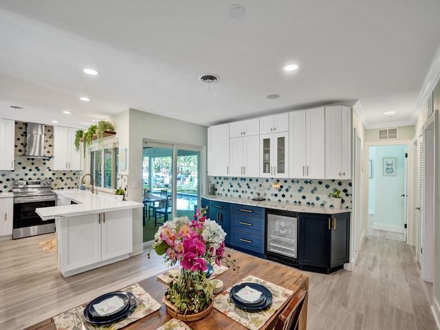 3821 NE 29th Avenue, Lighthouse Point, FL 33064