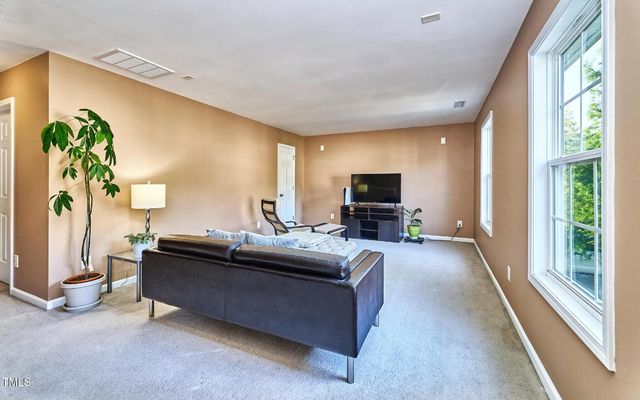 5031 Mckittrick Lane, Durham, NC 27712