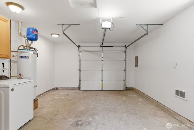 847 NE Michelle Court, Bremerton, WA 98311