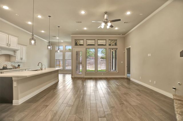 21824 S Enchanted Rock Drive, Porter, TX 77365