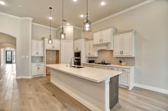 21824 S Enchanted Rock Drive, Porter, TX 77365