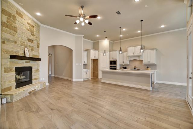 21824 S Enchanted Rock Drive, Porter, TX 77365